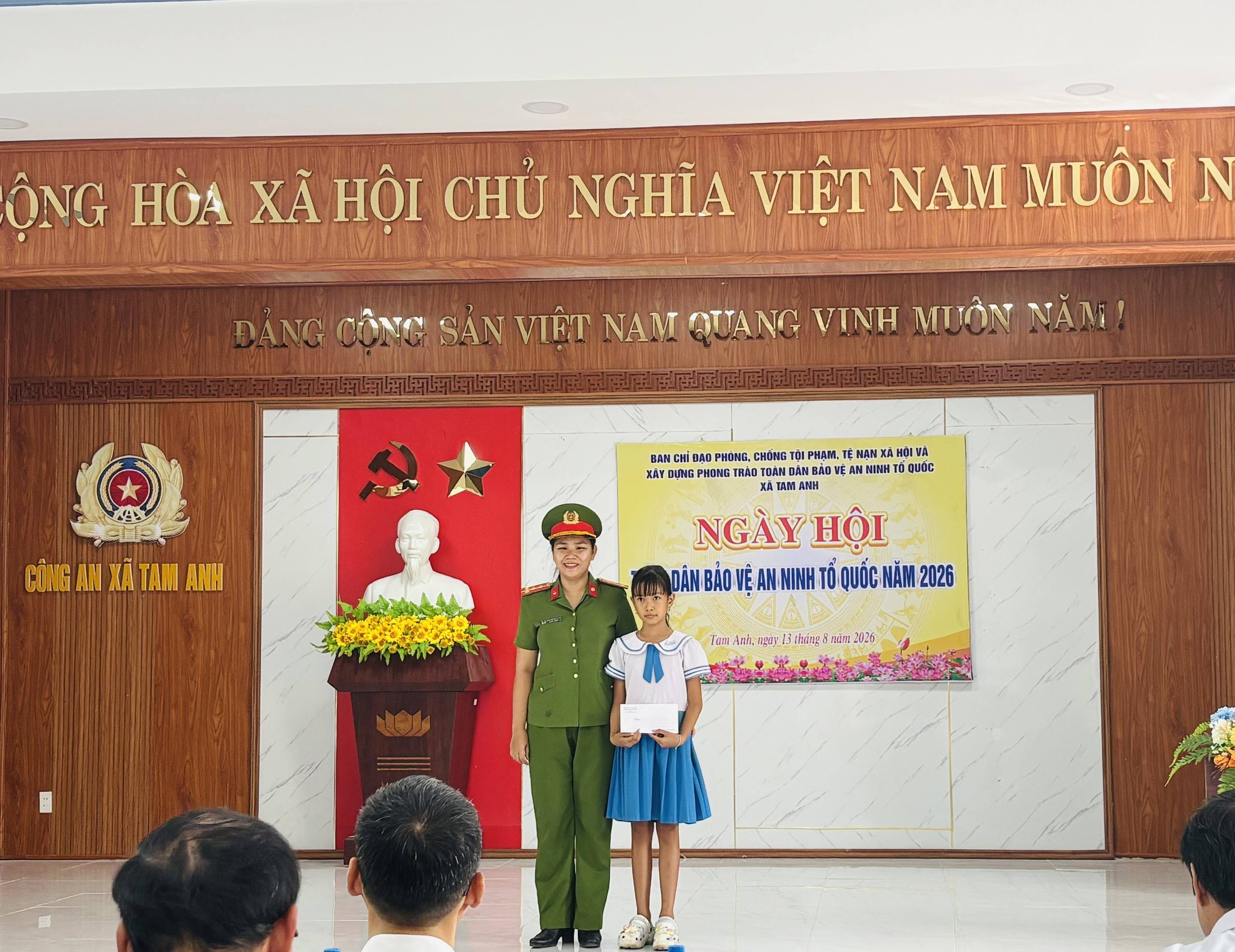 anh tin bai